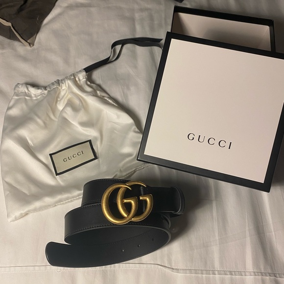 AUTHENTIC Gucci Black Leather Belt main image 2